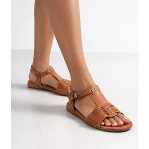 Frye Cognac Brown Genuine Leather Studded Fringe Flat Sandals Size 8.5